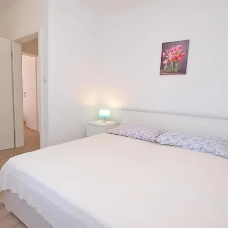 Apartment Fuer 5 Personen Ca 55 Qm In Pula, Istrien Istrische Riviera Pula