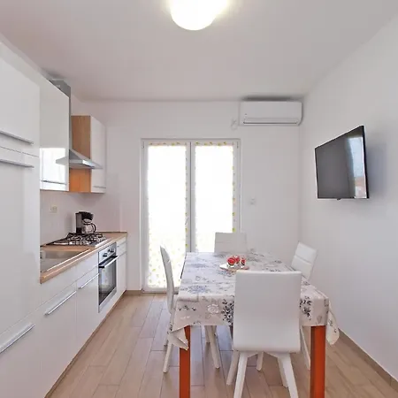 Fuer 5 Personen Ca 55 Qm In Pula, Istrien Istrische Riviera *