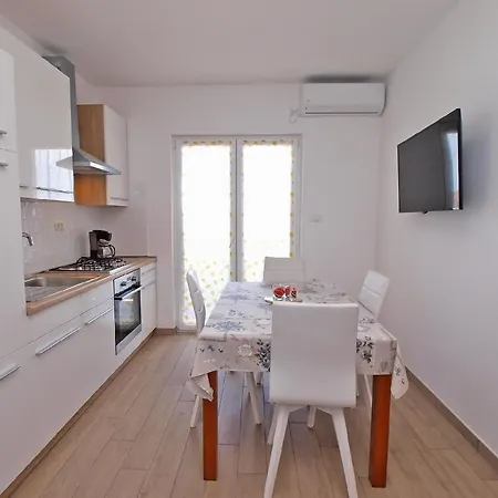 Fuer 5 Personen Ca 55 Qm In Pula, Istrien Istrische Riviera